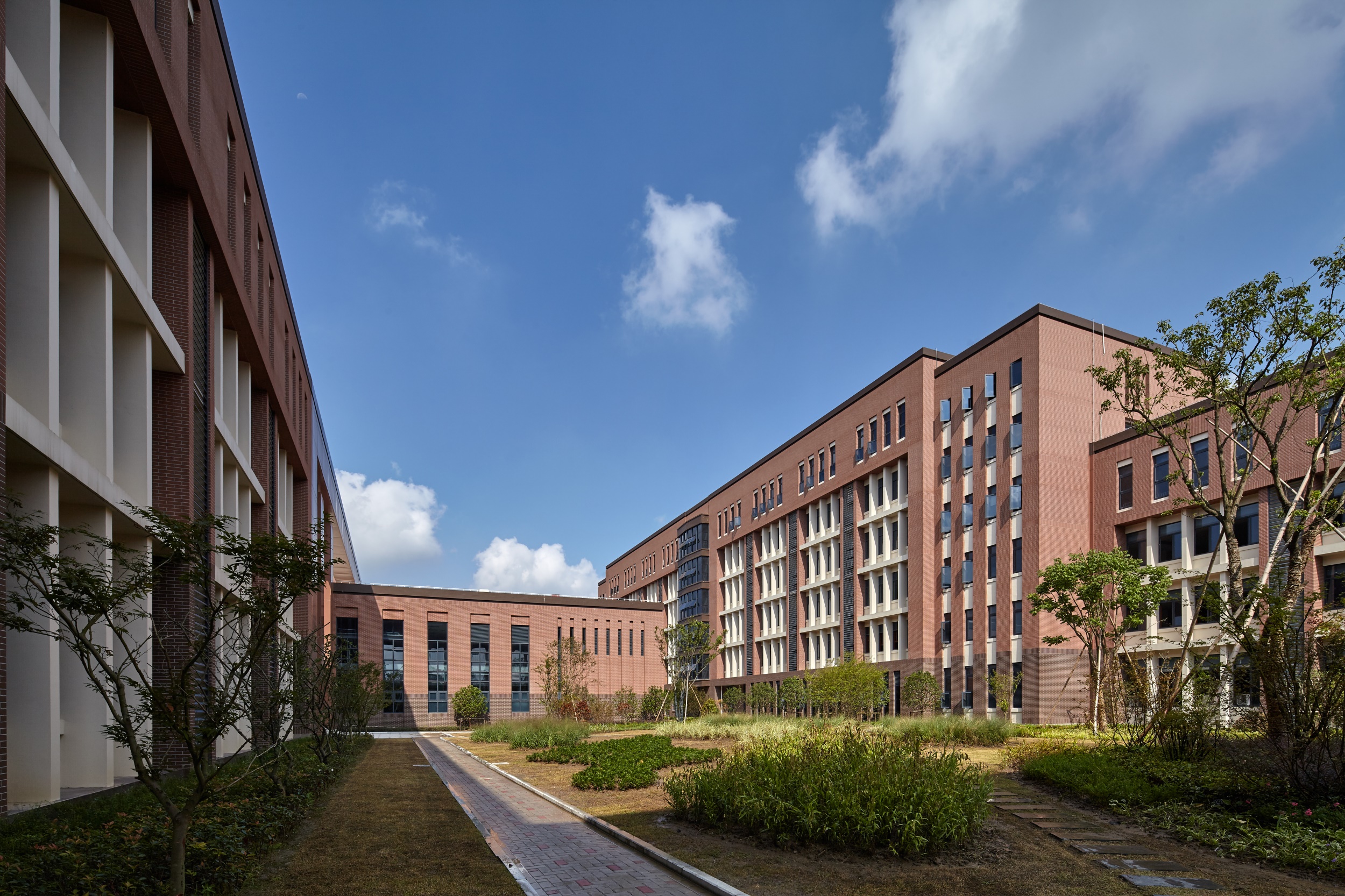 上海思博技术职业学校图片